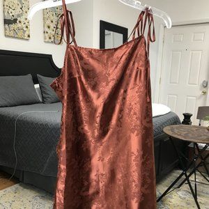 NWT Zaful Jacquard Tie Shoulder Brown Slit Dress